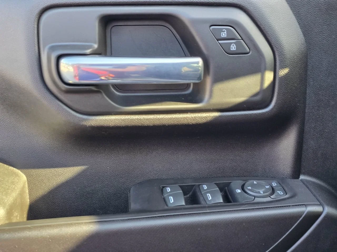 Used 2023 Sterling Gray Metallic Chevrolet Custom image 9