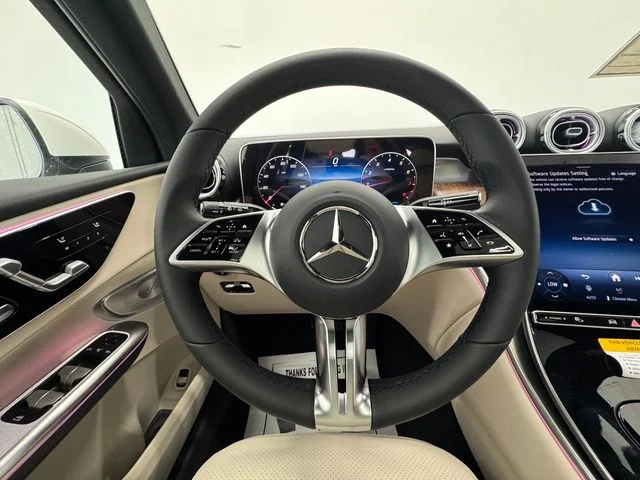New 2027 White Mercedes-Benz GLC 300 image 22