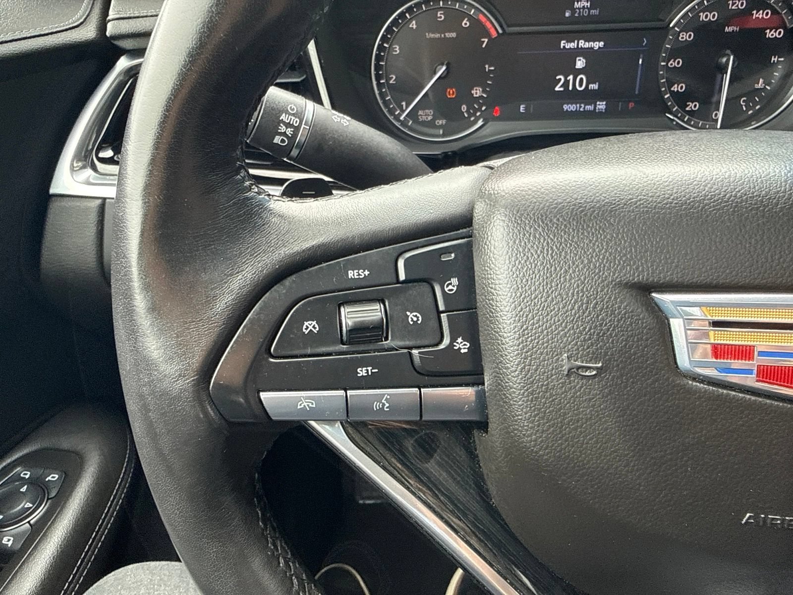 Used 2020 CRYSTAL WHITE TRICOAT Cadillac AWD Premium Luxury image 40