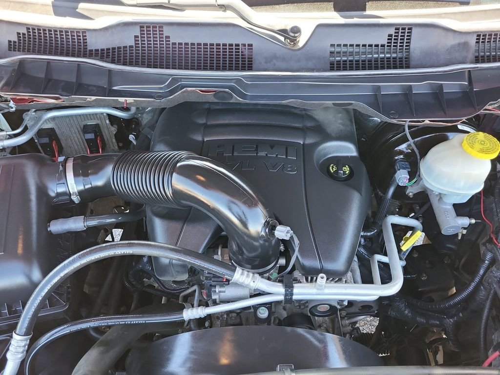 Used 2017 Red Ram Laramie image 13