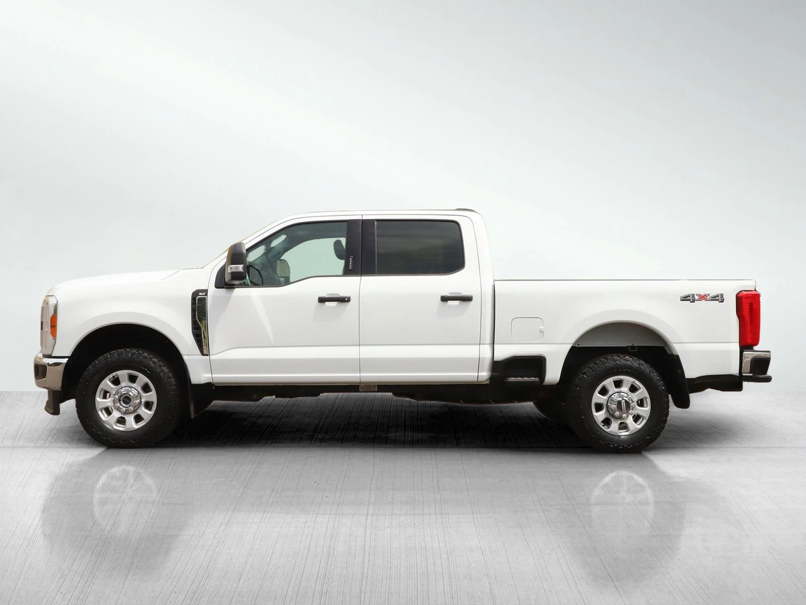 Used 2023 Ford F-250 Super Duty XLT with VIN 1FT7W2BN9PEC66518 for sale in Wayzata, Minnesota