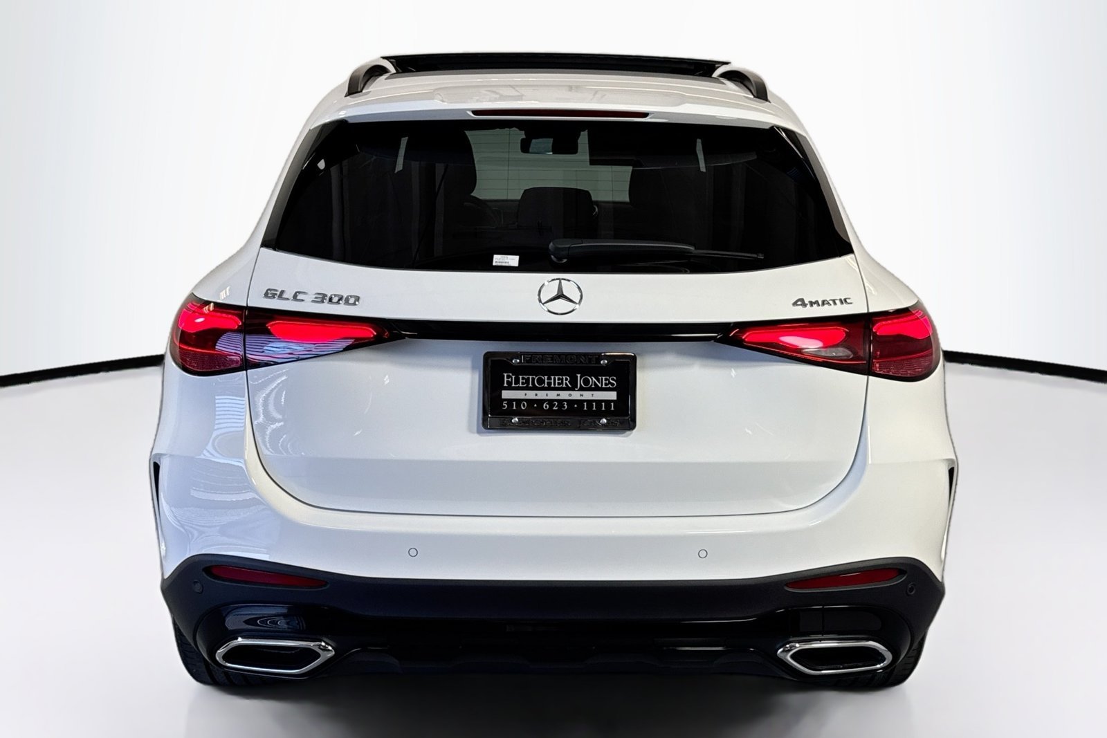 New 2026 Polar White Mercedes-Benz GLC 300 image 6