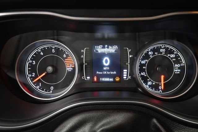 Used 2020 White Jeep Latitude Plus image 4