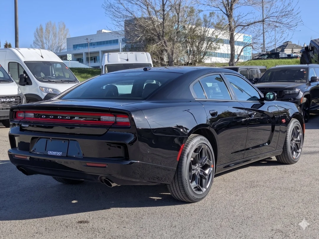 New 2026 Black Dodge R/T - - AWD - Blacktop Pack - Driver Convenience - Alpine Audio - Hurricane Turbo & More! image 8