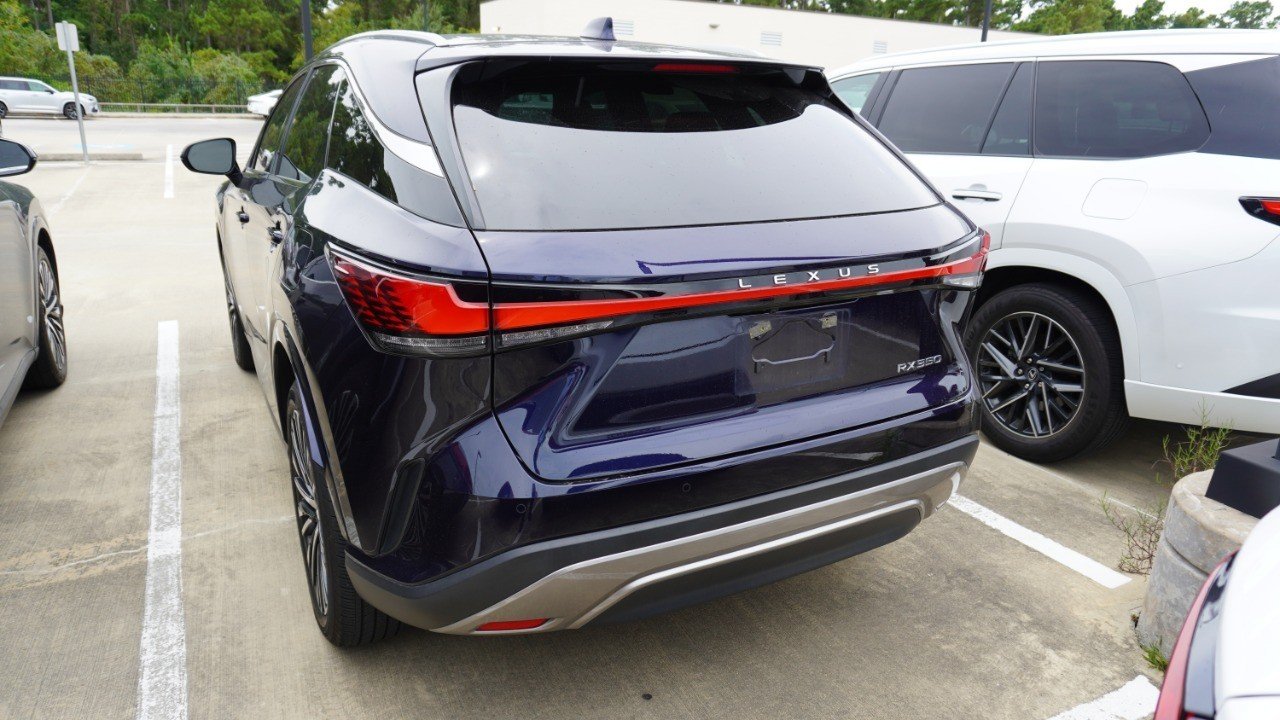 Used 2024 Blue Lexus RX 350 Premium Plus image 7