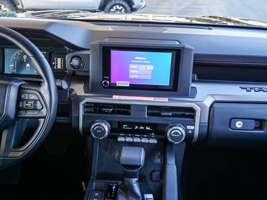 2026 Toyota Tacoma SR5 - Photo 13