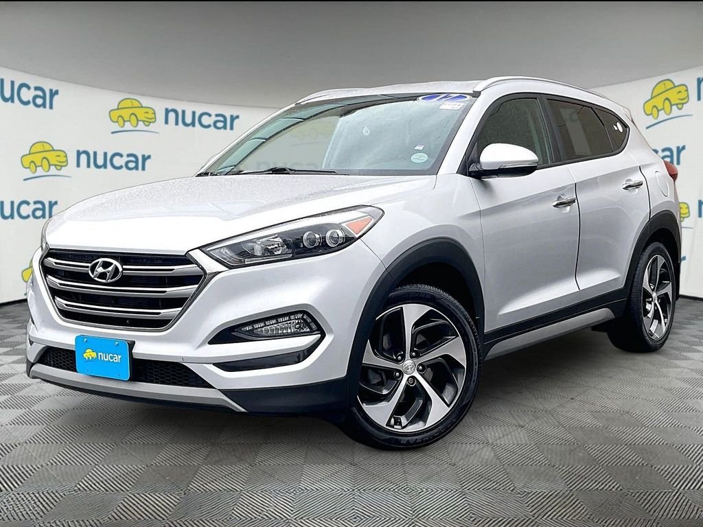 Used 2017 Silver Hyundai Limited image 3