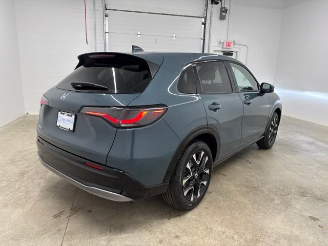 New 2027 Nordic Forest Pearl Honda EX-L image 5