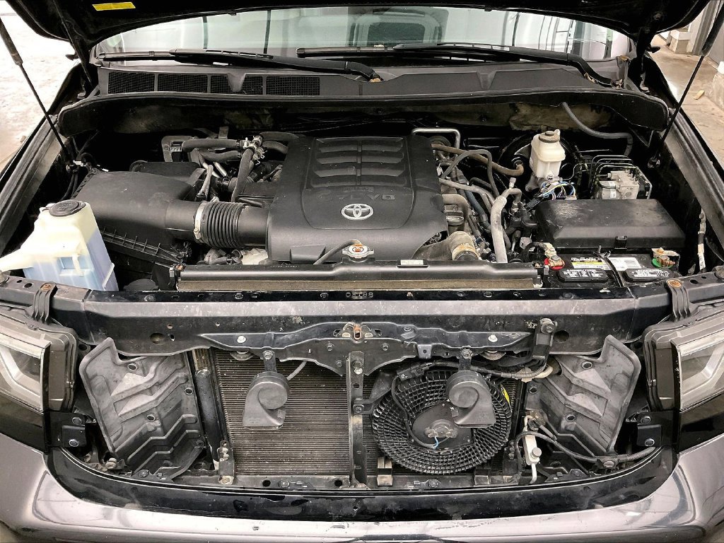 Used 2018 Black Toyota TRD Sport image 14