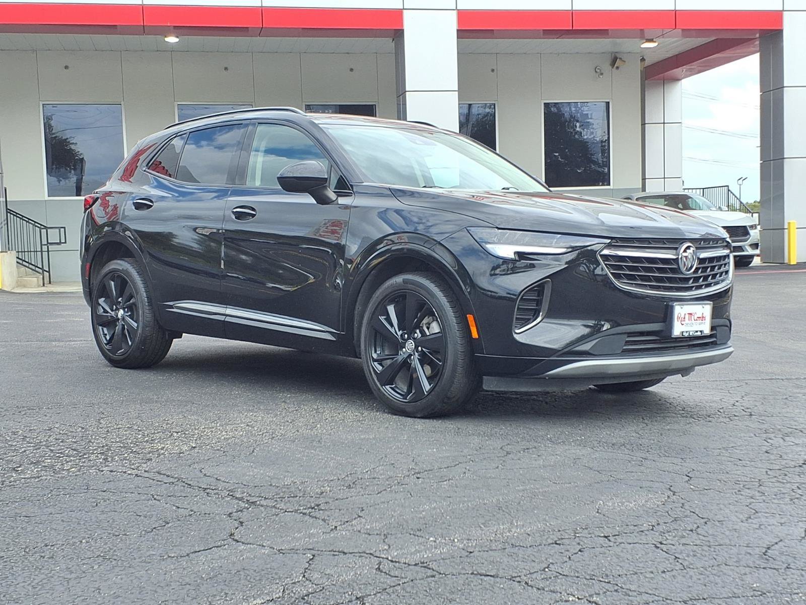 Used 2023 Ebony Twilight Metallic Buick Preferred image 3