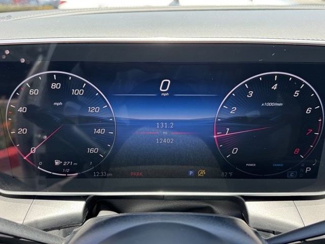 Certified Used 2025 Polar White Mercedes-Benz GLC 300 image 25