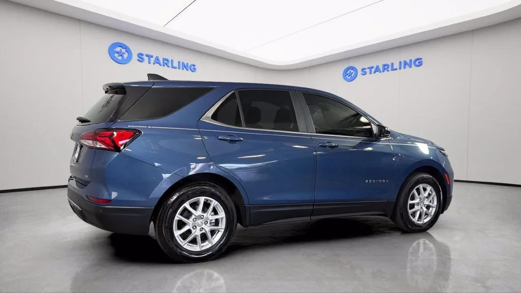 2024 Chevrolet Equinox LT - Photo 11