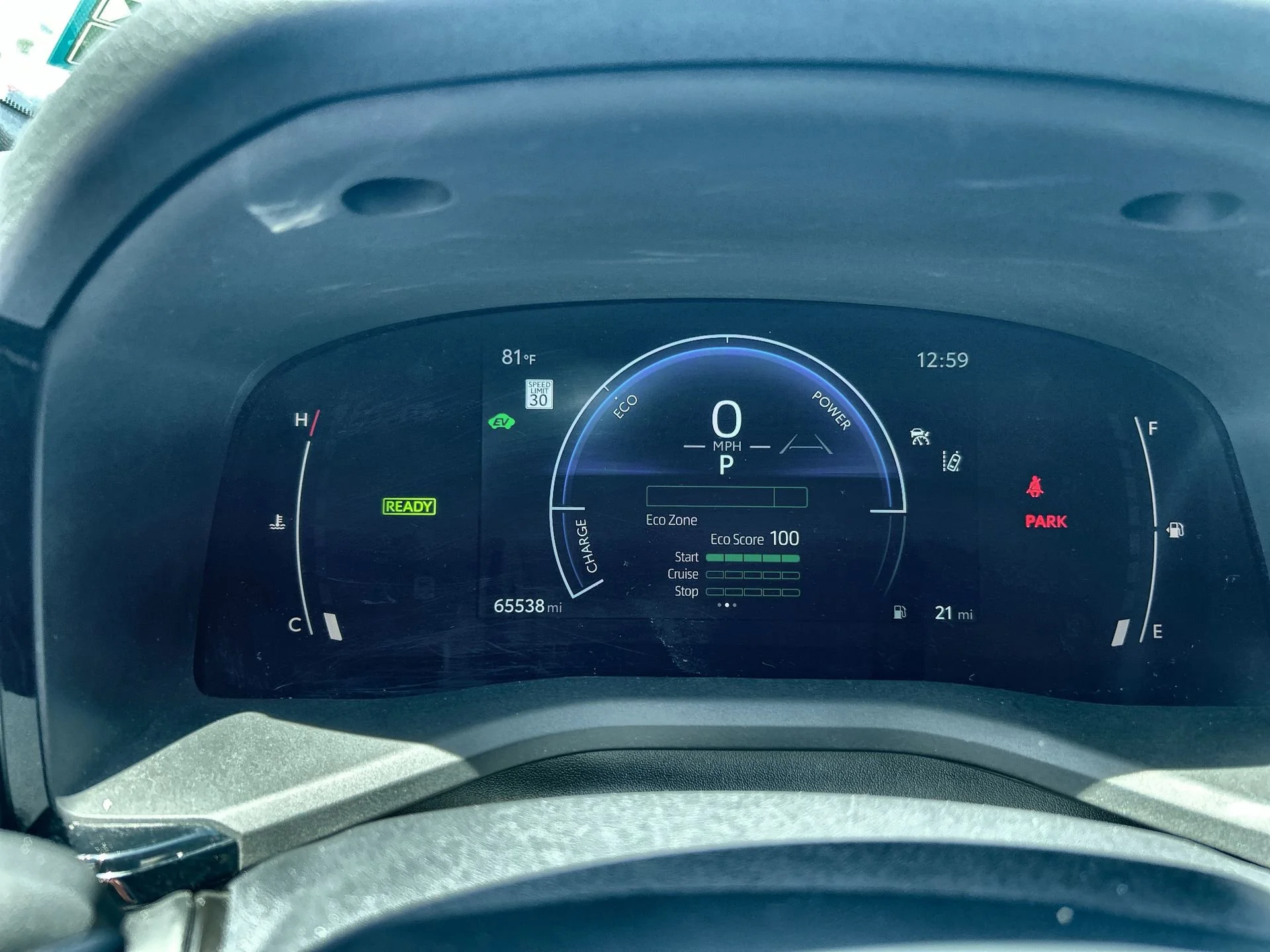 Used 2025 Ice Cap Toyota SE image 10