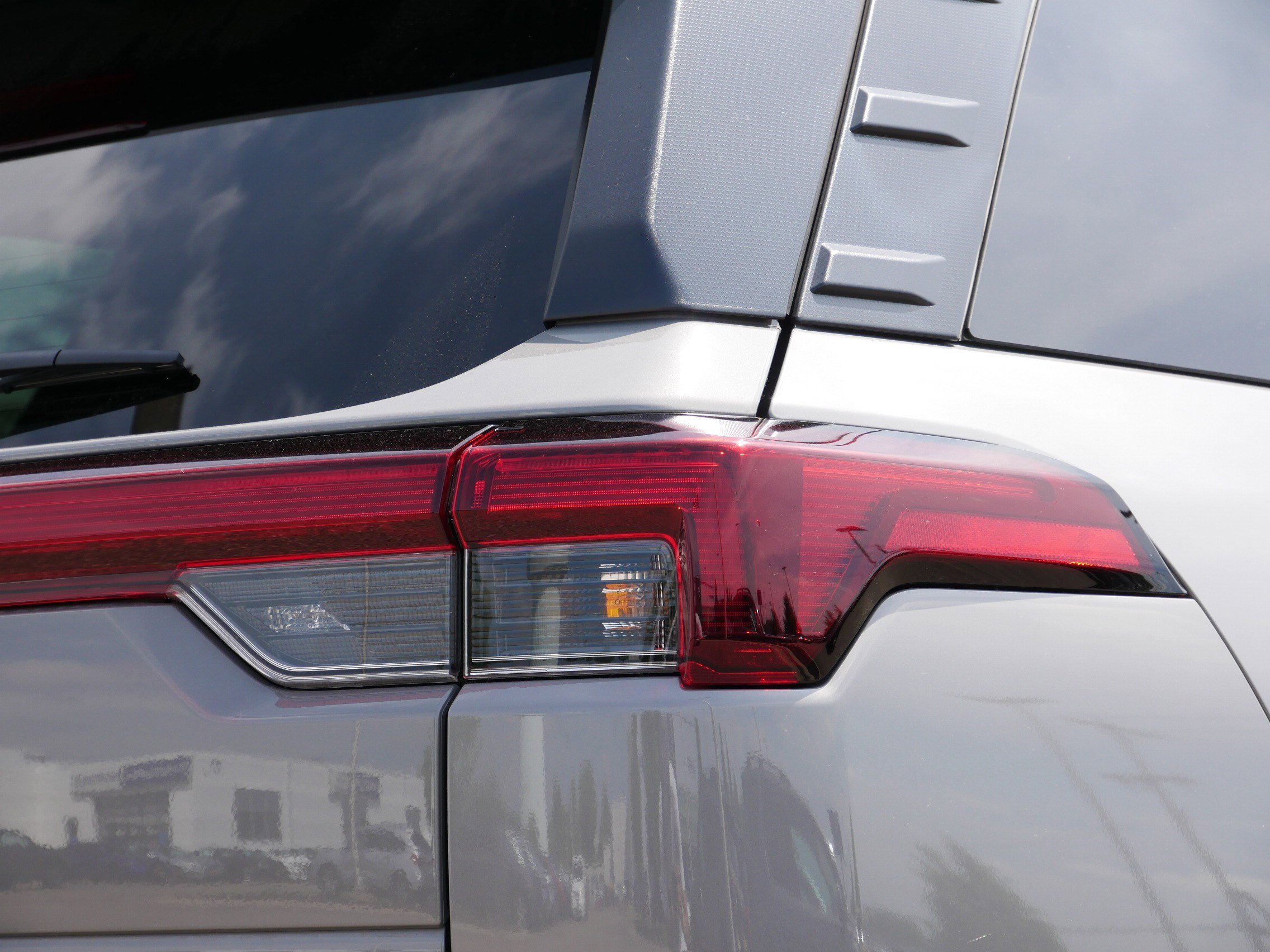 Certified Used 2026 River Rock Pearl Subaru Touring image 17