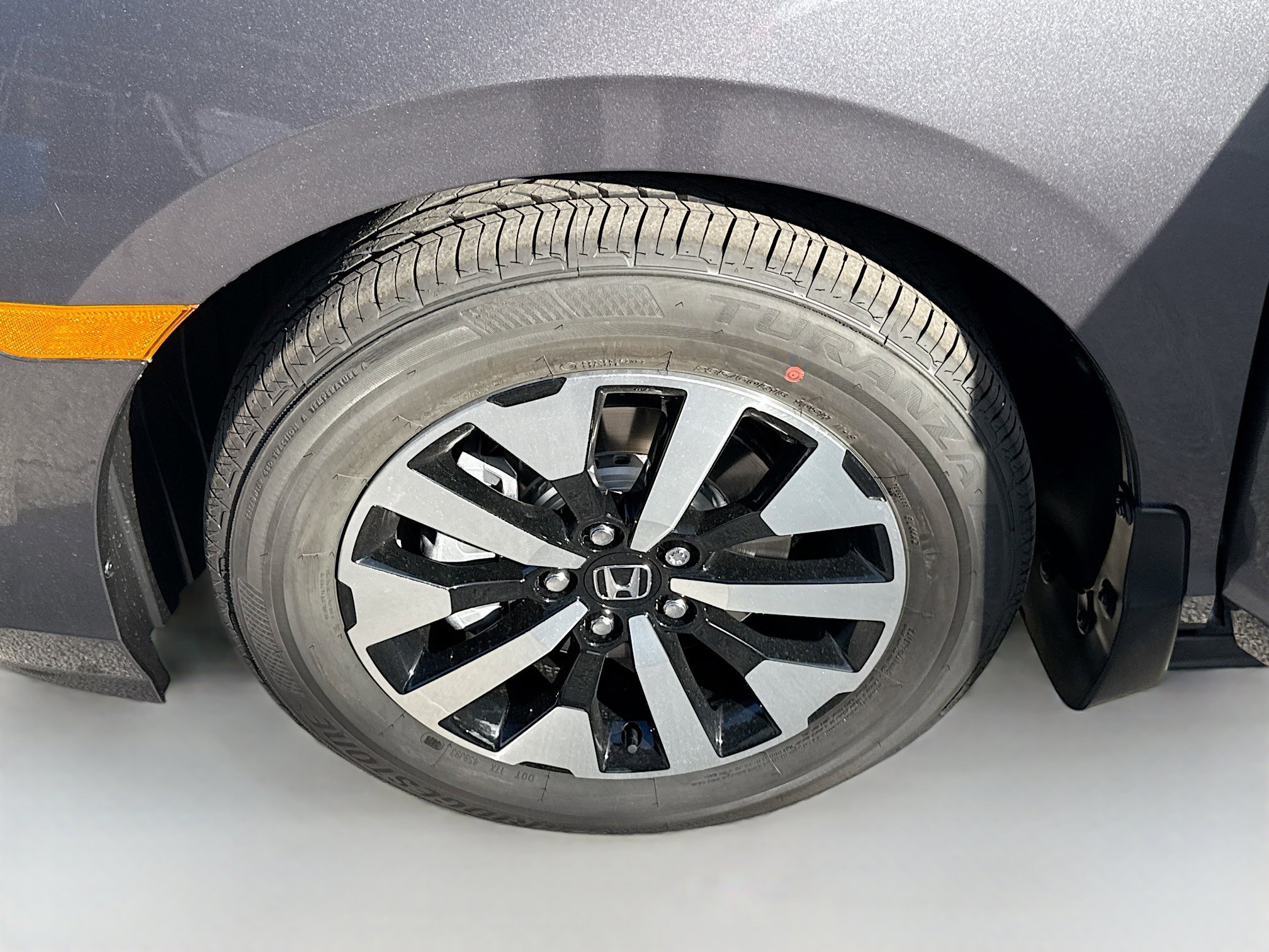 2026 Honda Odyssey EX-L - Photo 28