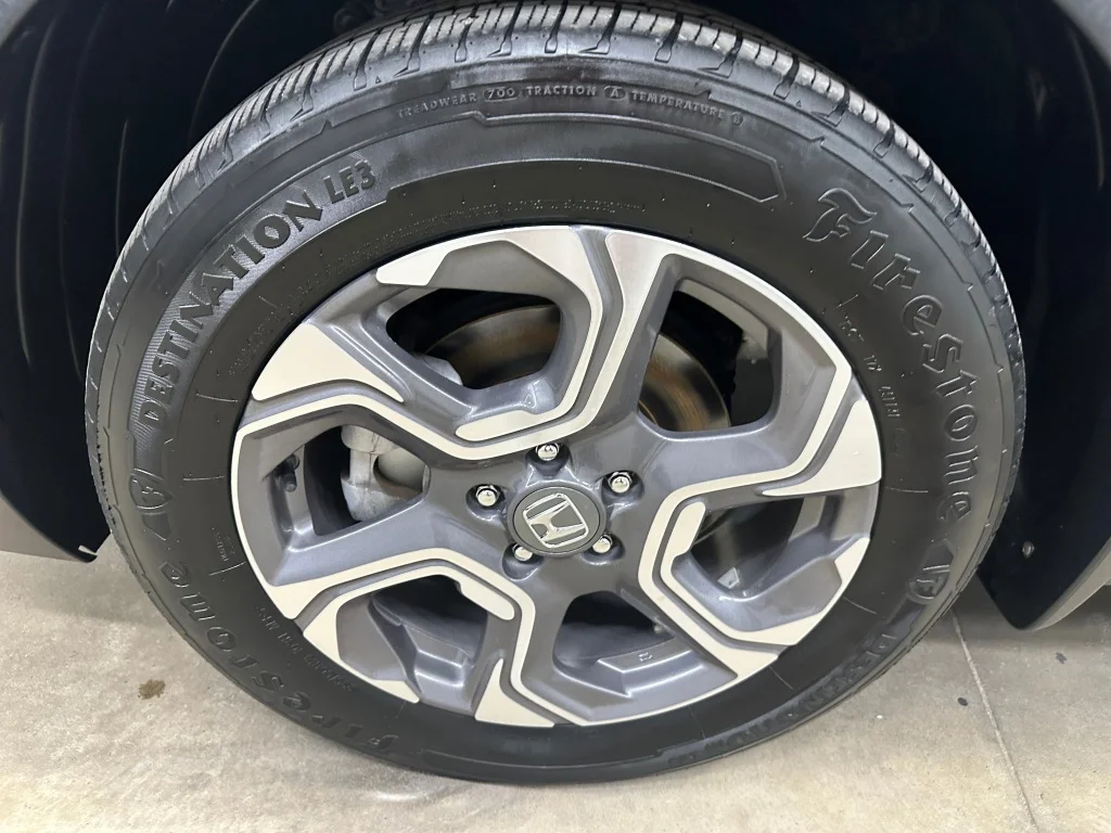Used 2018 Obsidian Blue Pearl Honda EX-L image 34