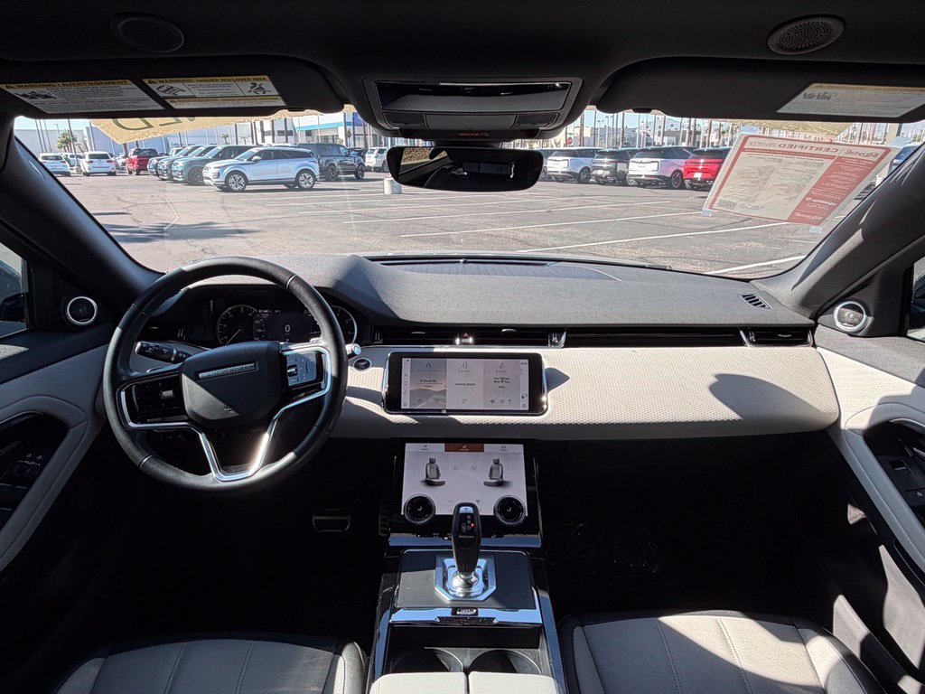 Used 2023 Gray Land Rover Dynamic image 10