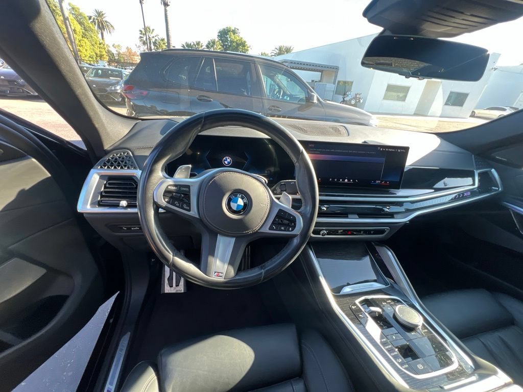 Used 2024 Black Sapphire Metallic BMW xDrive40i image 19
