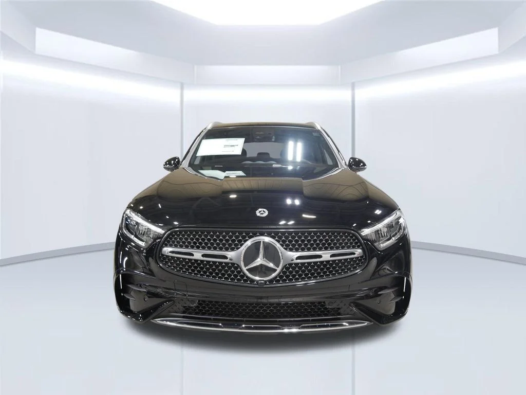 Certified Used 2026 Black Mercedes-Benz GLC 300 image 7