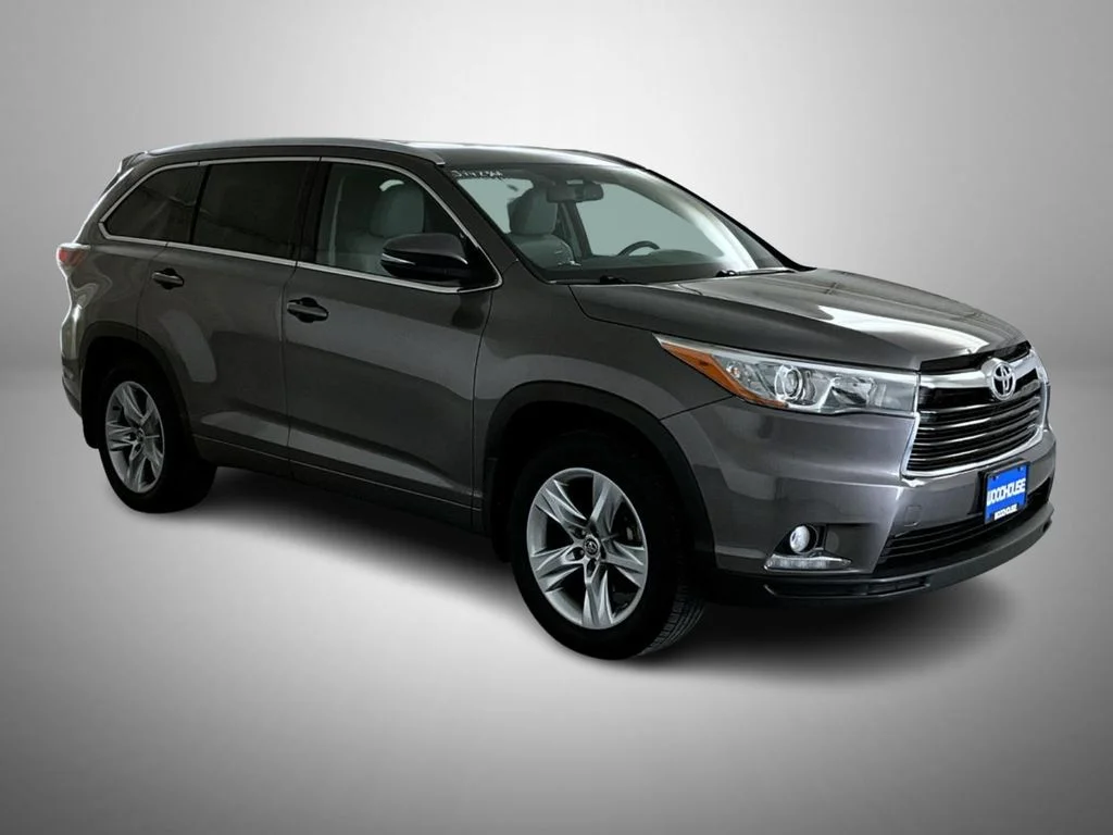 Certified Used 2016 Gray Toyota Limited image 3