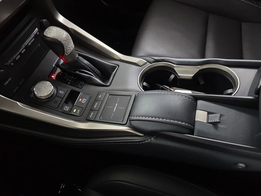 Used 2015 Obsidian Lexus 200t image 26