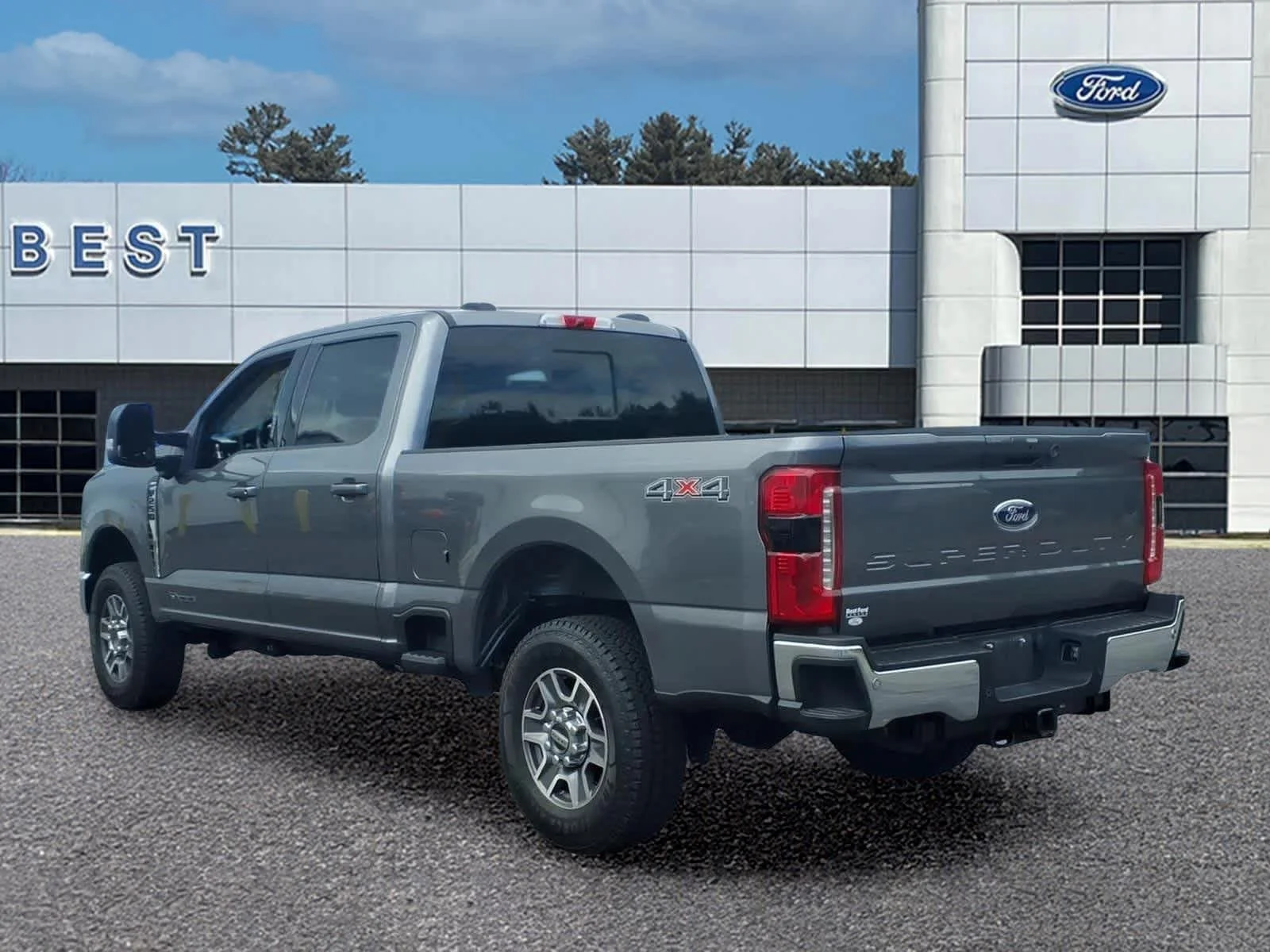 Used 2024 Carbonized Gray Metallic Ford LARIAT image 4
