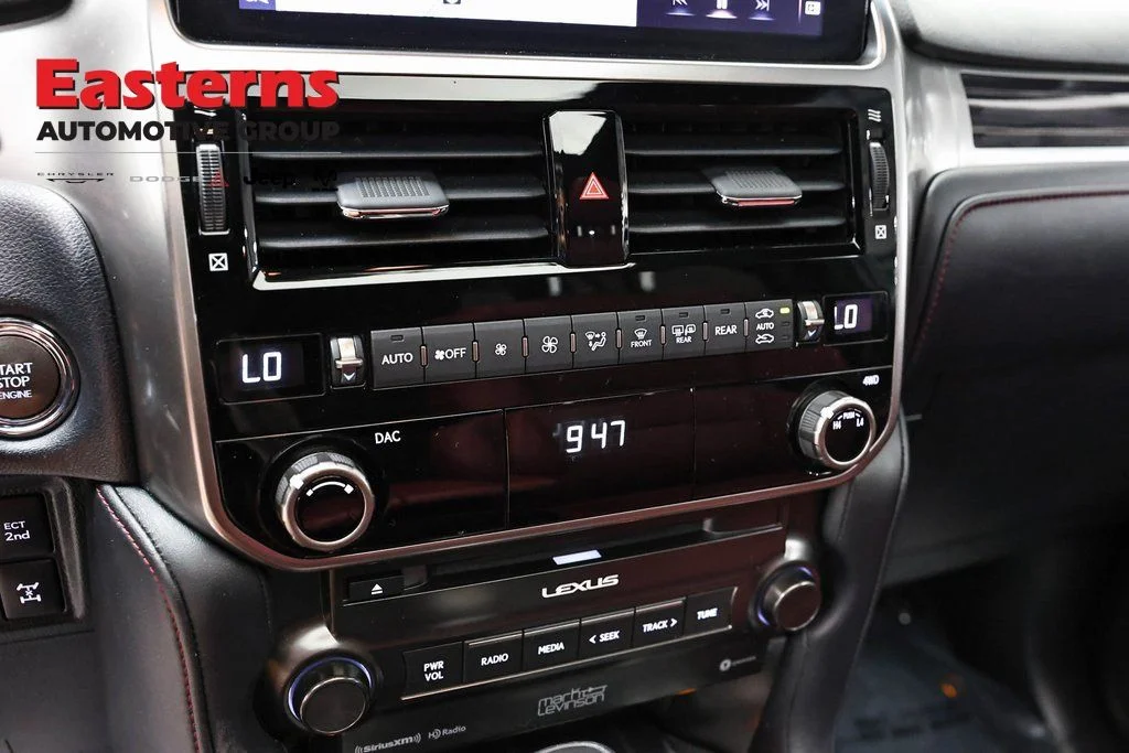 Used 2022 Black Lexus 460 image 20