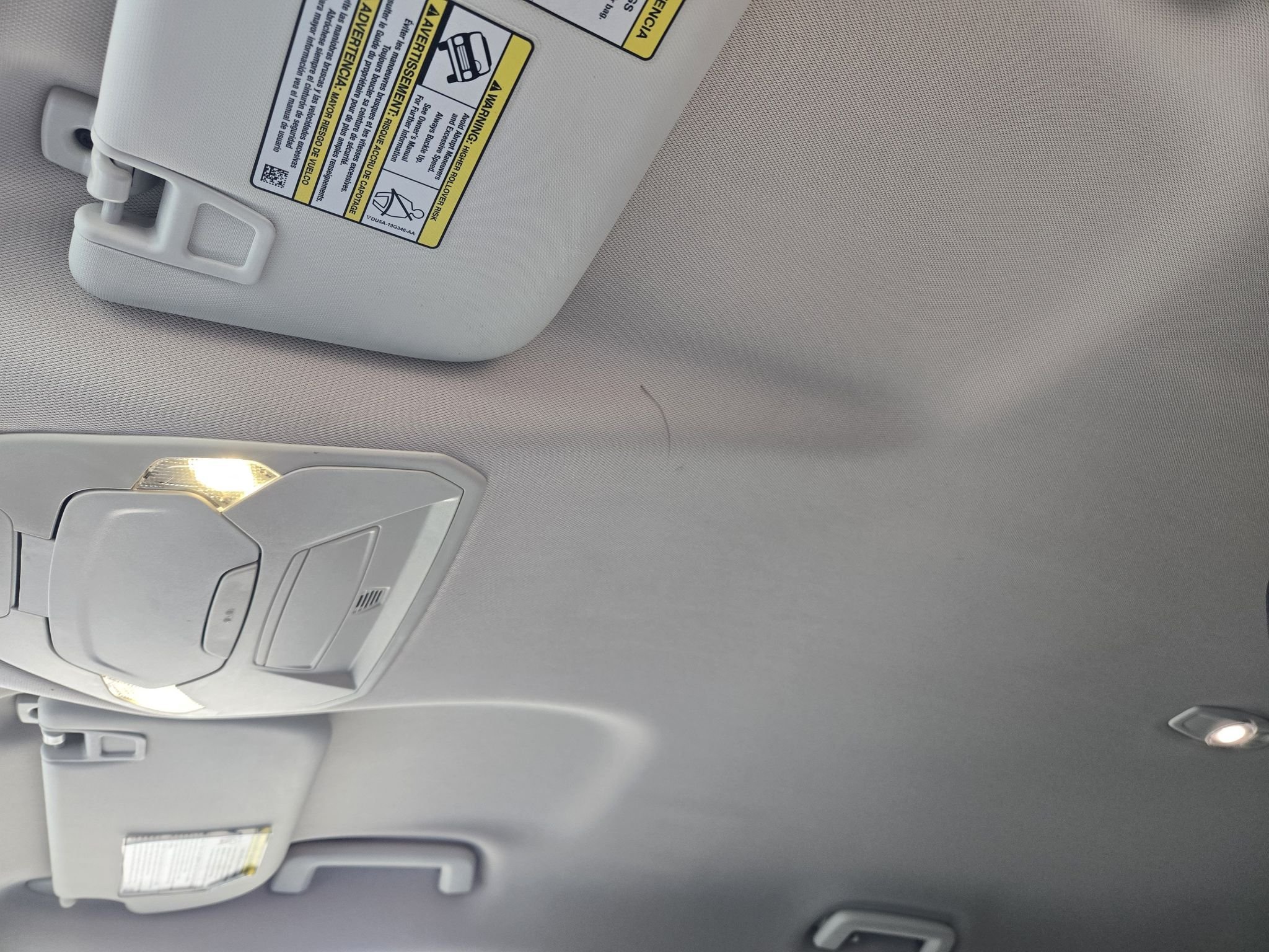 Used 2017 Oxford White Ford SE image 25
