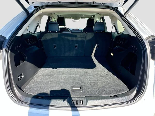 Used 2024 White Ford SEL image 24