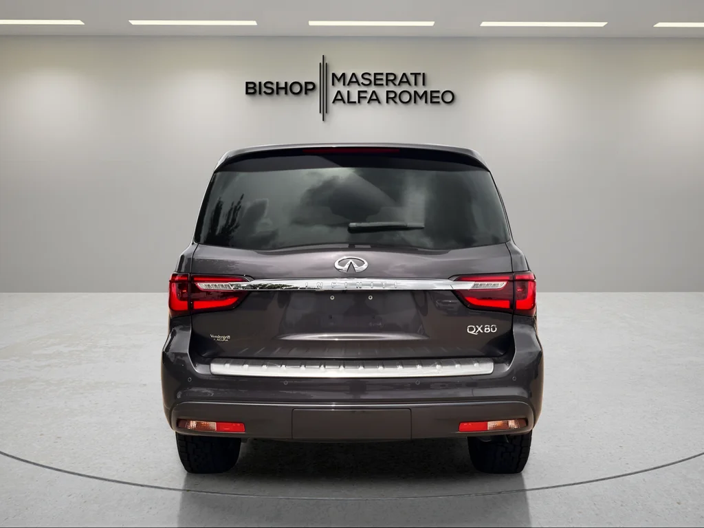 Used 2022 Gray INFINITI LUXE image 4