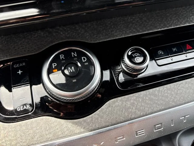 2026 Ford Expedition Tremor - Photo 27