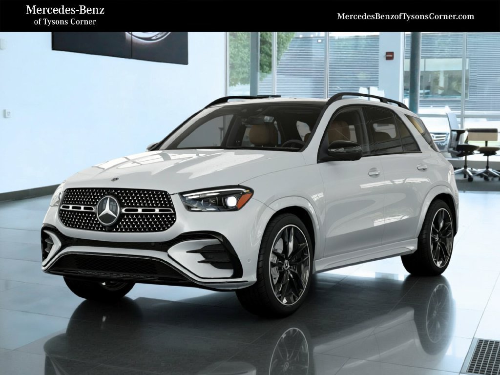 New 2026 MANUFAKTUR Moonlight White Metallic Mercedes-Benz GLE 580 image 1