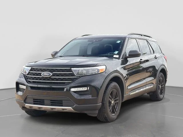 Used 2020 Black Ford XLT image 8