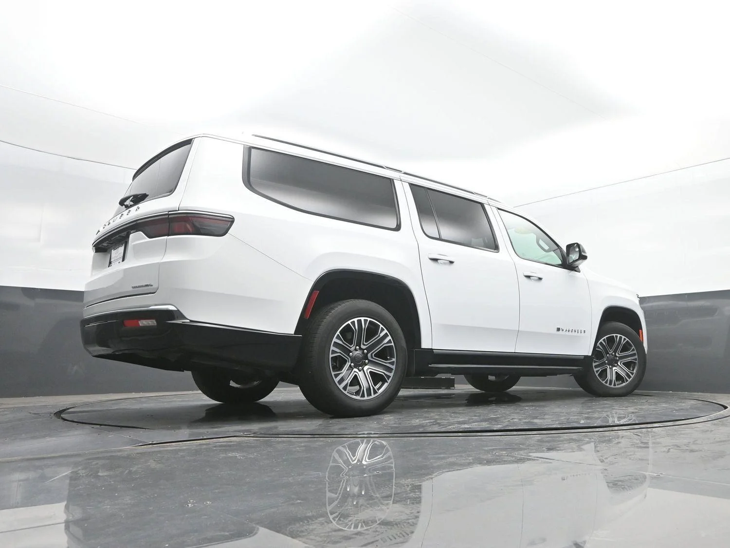 Used 2023 Bright White Clearcoat Jeep Series II image 34