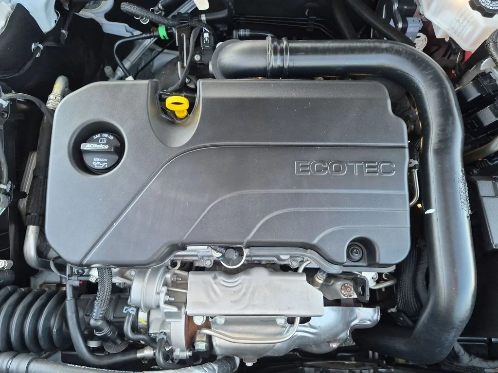 Used 2024 White Chevrolet RS image 10
