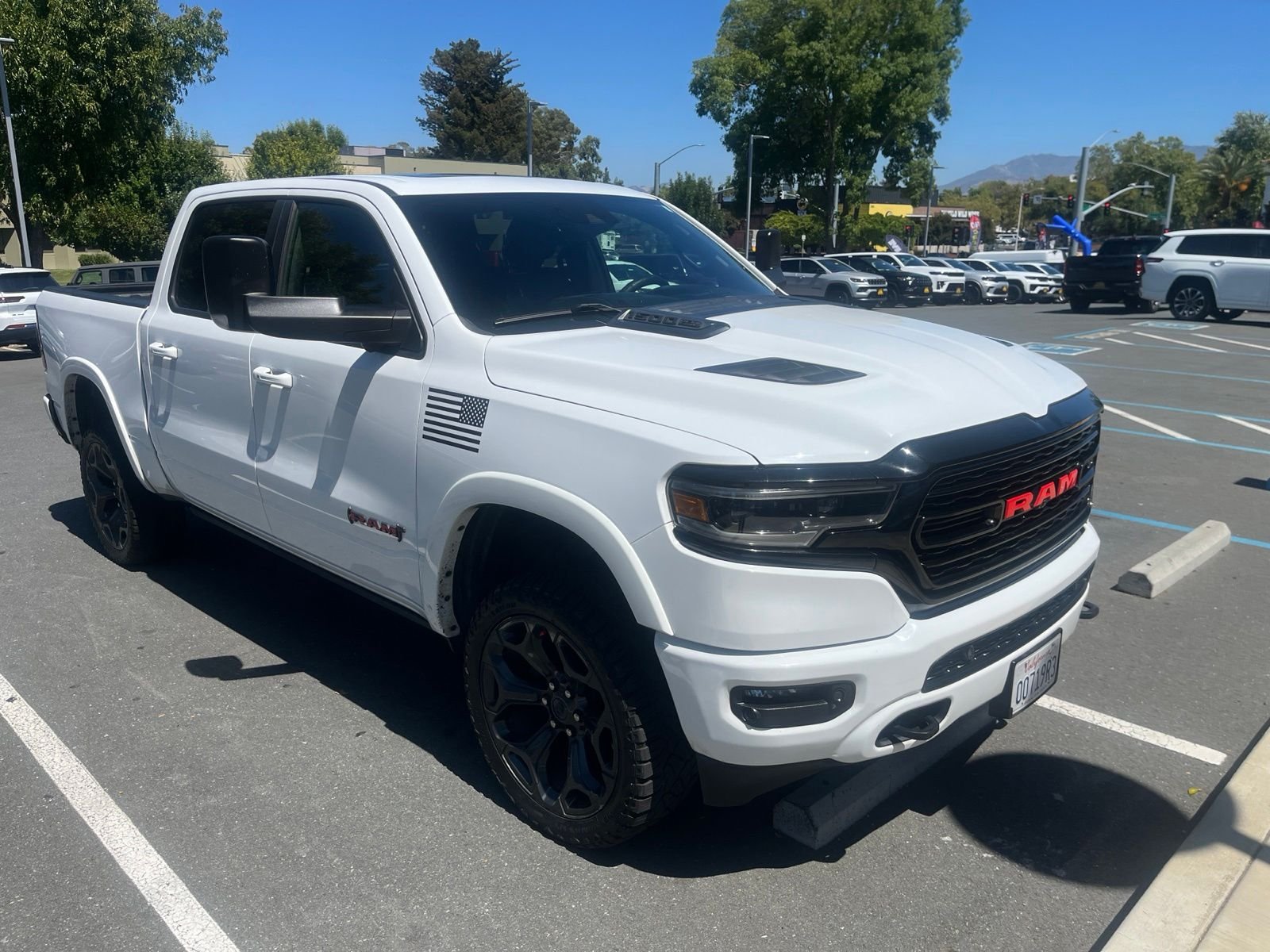 2022 RAM 1500 Limited 4x4 Crew Cab 5'7's photo