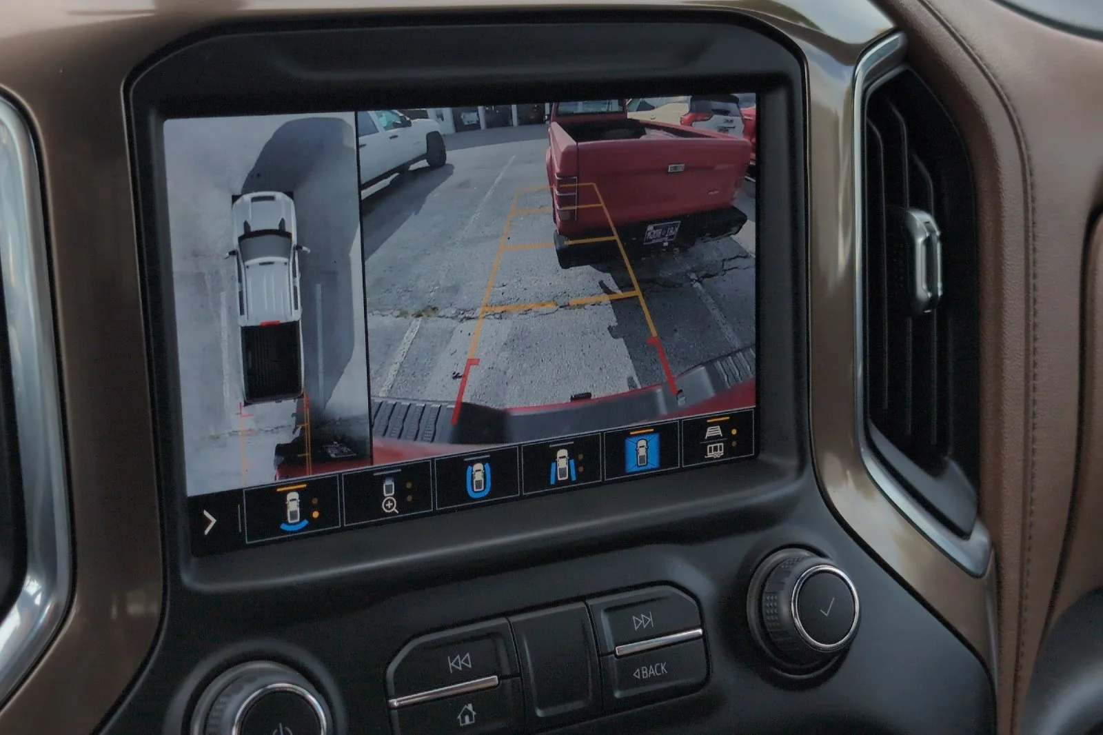 Used 2022 CHERRY RED TINTCOAT Chevrolet High Country image 20