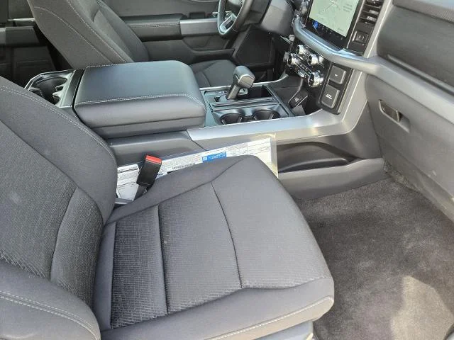 New 2026 Oxford White Ford XLT image 29