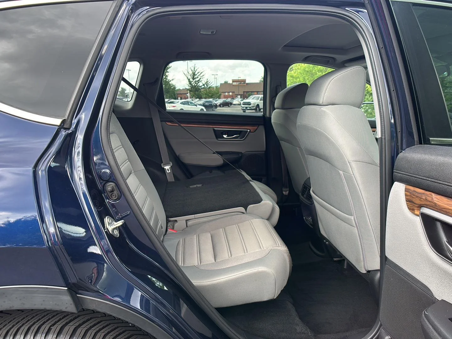 Used 2018 Obsidian Blue Pearl Honda EX image 14