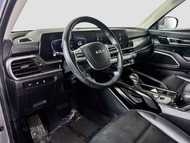 Used 2024 Everlasting Silver Kia S image 19