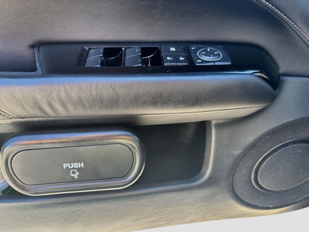 Used 2013 Obsidian Lexus 350 image 31