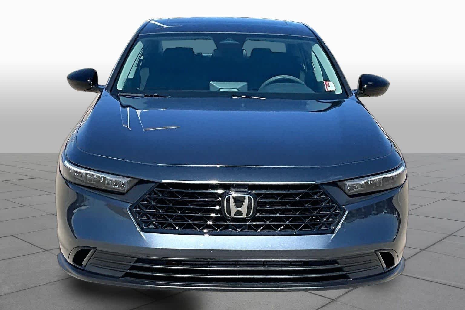 2025 Honda Accord SE - Photo 4