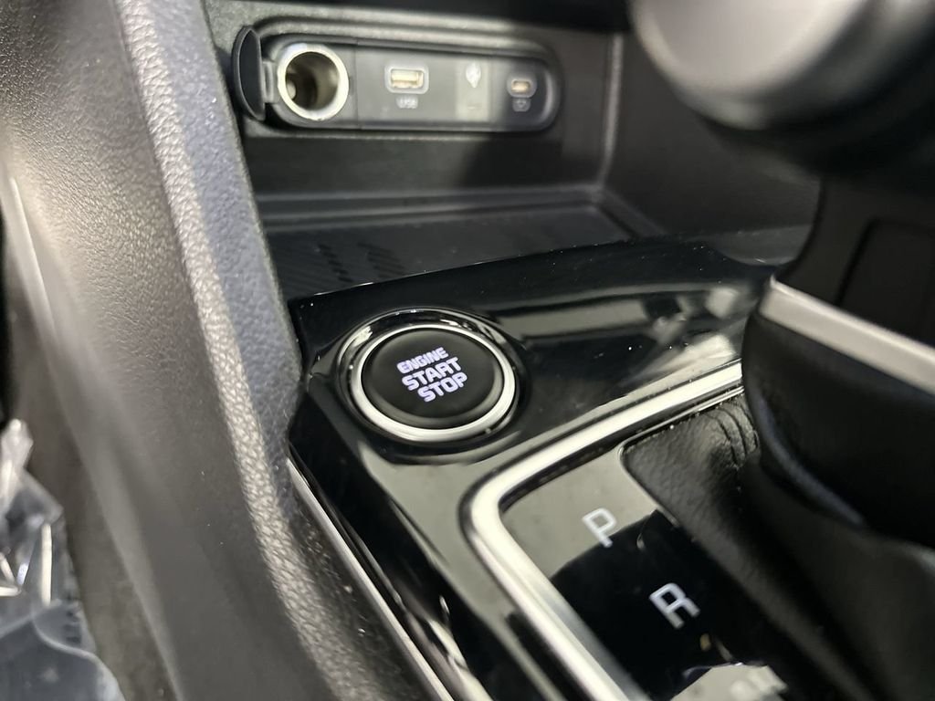 Used 2024 Green Kia X-Pro image 16
