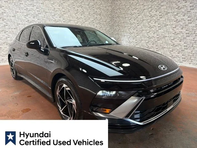 Certified Used 2026 Abyss Black Hyundai SEL Sport image 8