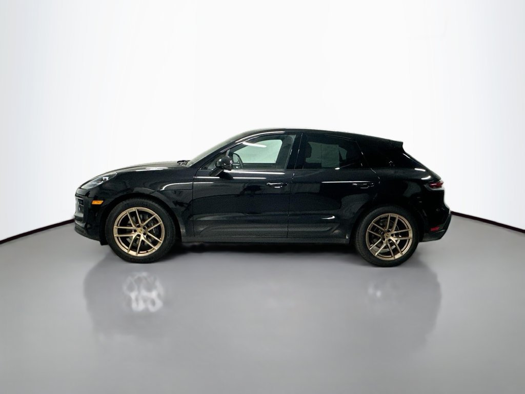 Used 2025 Black Porsche  image 2