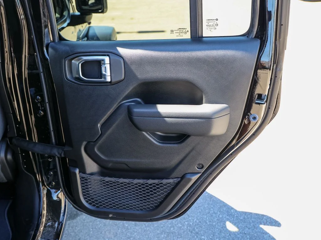 New 2026 Black Clear-Coat Exterior Paint Jeep Sport S image 19