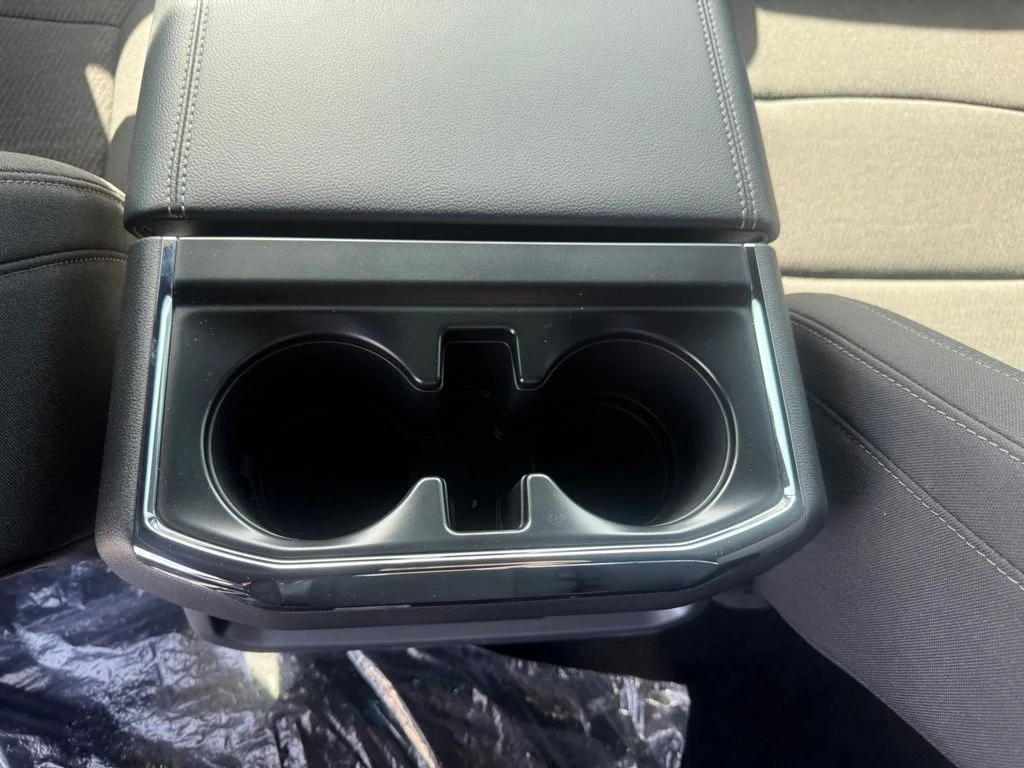 New 2026 Agate Black Metallic Ford XLT image 39