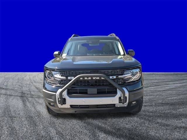 New 2026 Shadow Black Ford Outer Banks® image 8