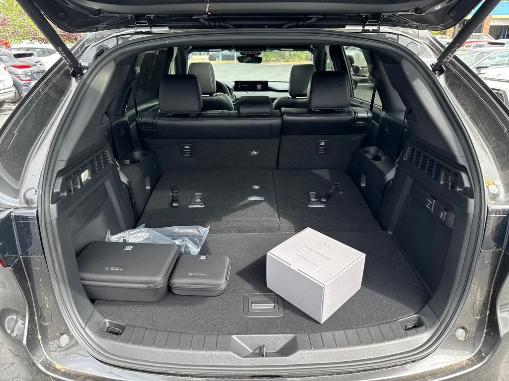 New 2026 Machine Gray Mazda 3.3 Turbo Premium Plus image 30