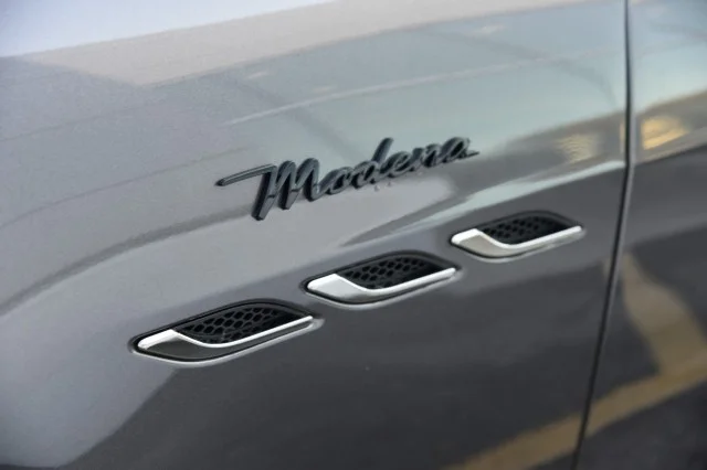 New 2024 Grigio Maratea Metallic Maserati Modena Ultima Q4 image 8